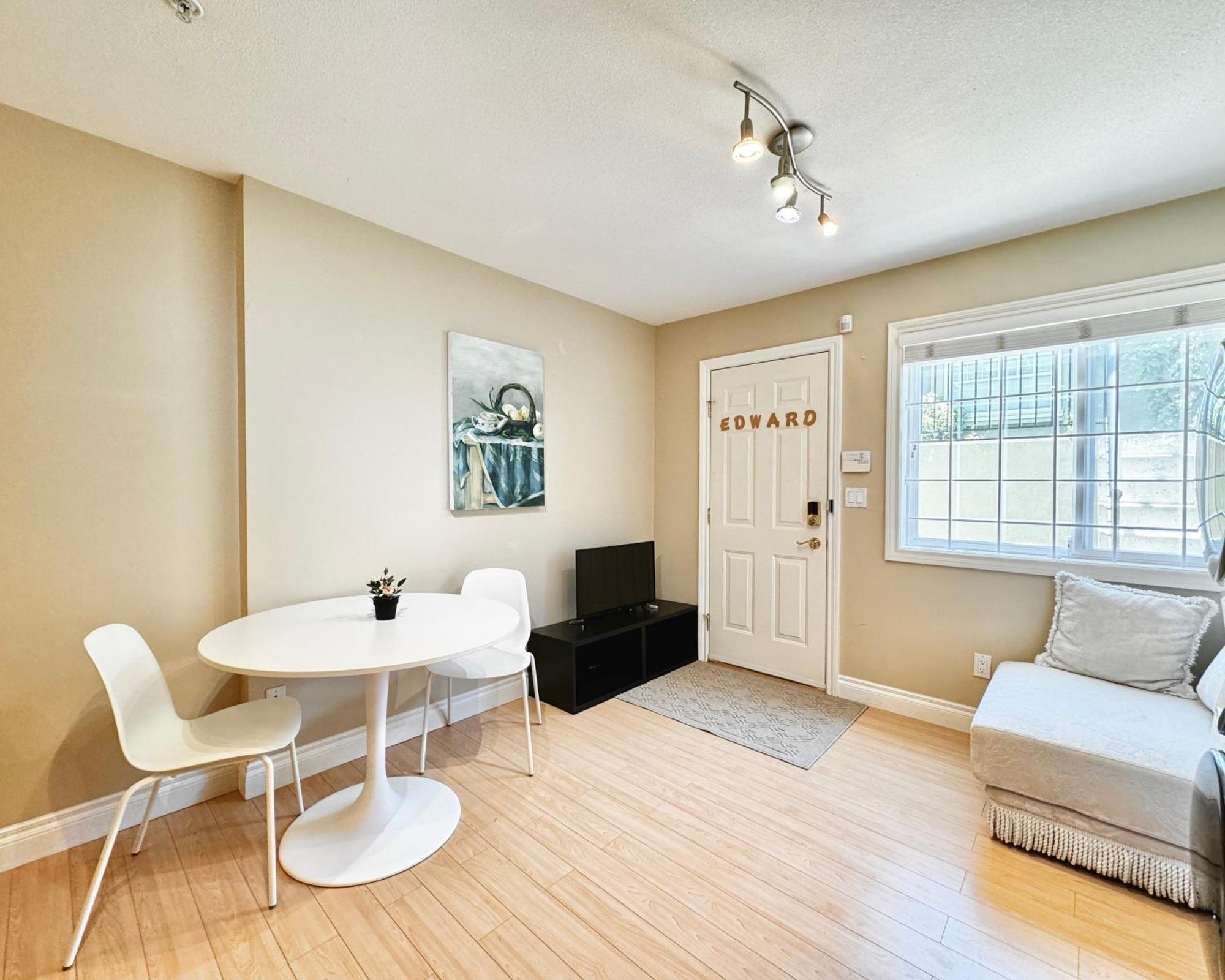 Cozy 1Bedroom Suite Near Downtown Vancouver Exterior photo